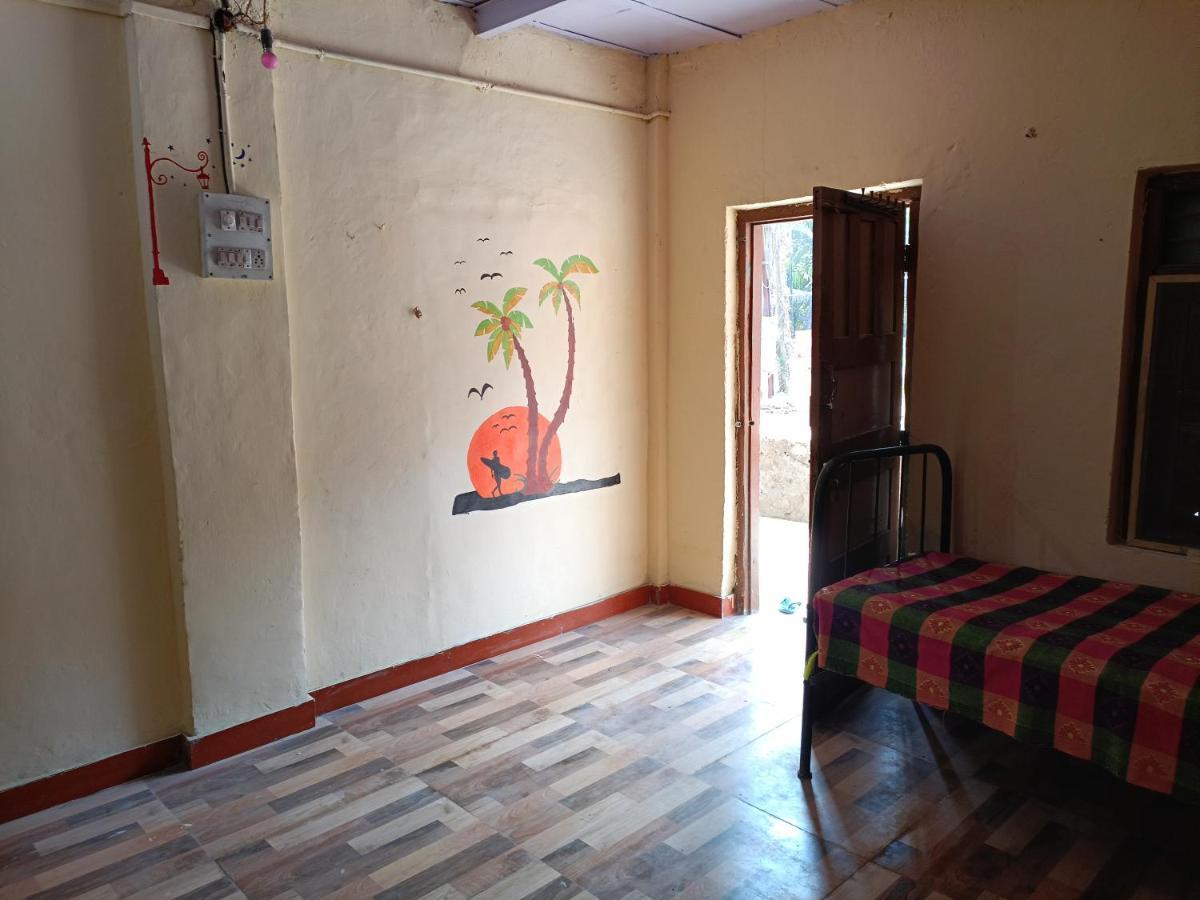 Parvati Niwas Homestay -Nearby Revdanda Beach & Fort - Wifi Available Alibag Exterior photo